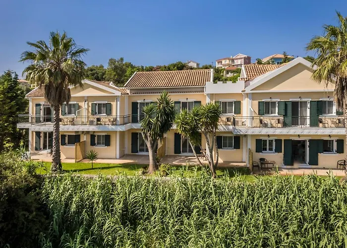 Theros Retreat Aparthotel