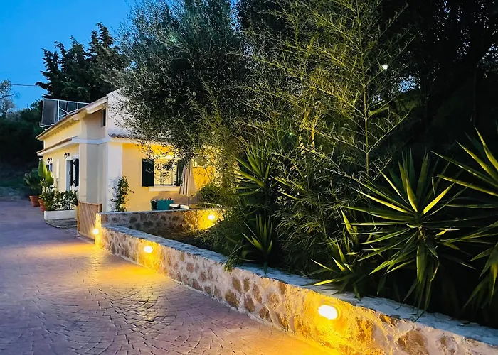 Aparthotel Theros Retreat 4*