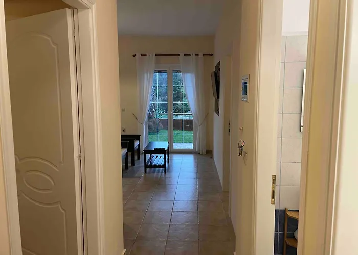 Theros Retreat Spartia (Kefalonia)