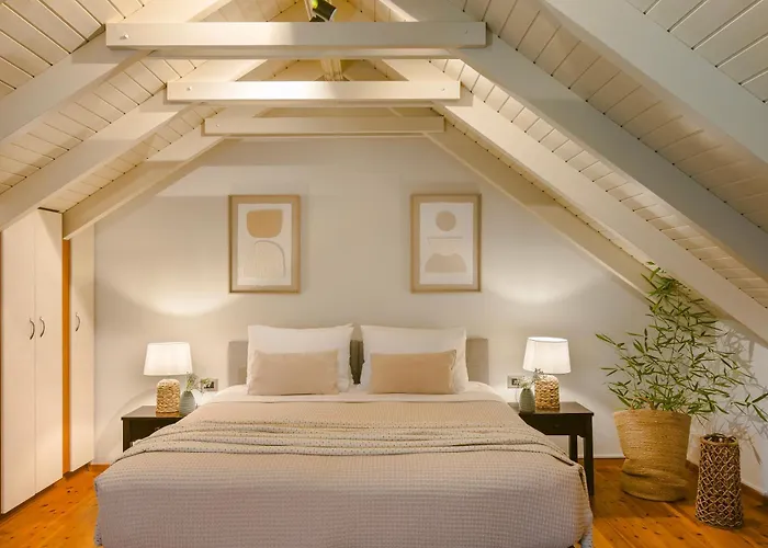 Aparthotel Theros Retreat